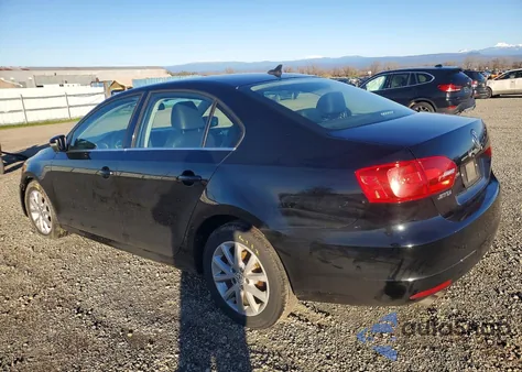 2013 Volkswagen Jetta Se z USA, uszkodzony, nr VIN 3VWDP7AJ3DM432952